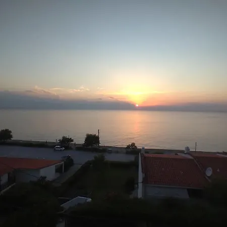 Holiday home Sea Front + Olympus Sunset Cosy